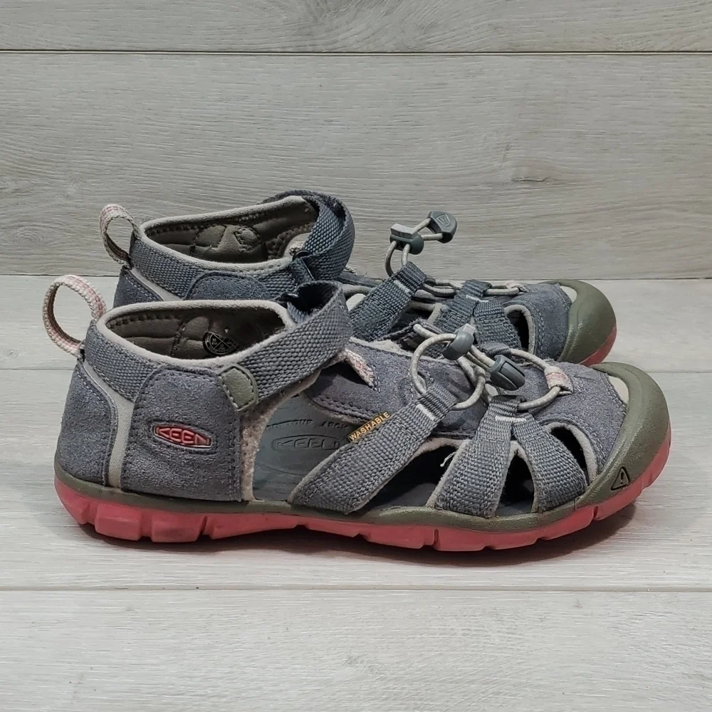 Keen Girls Big Kids Ceacamp II CNX Outdoor Hiking Comfort Sandals shoes sz 3
